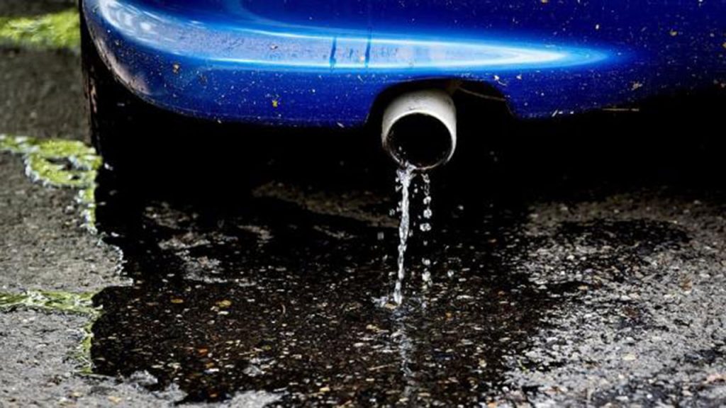 علت خروج آب از اگزوز خودرو